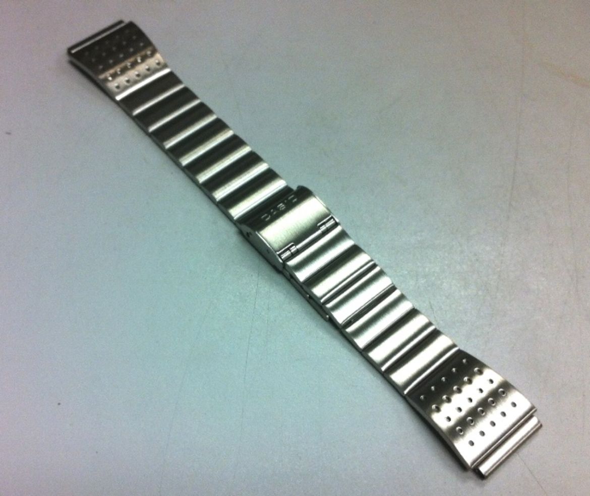 71604278.jpg