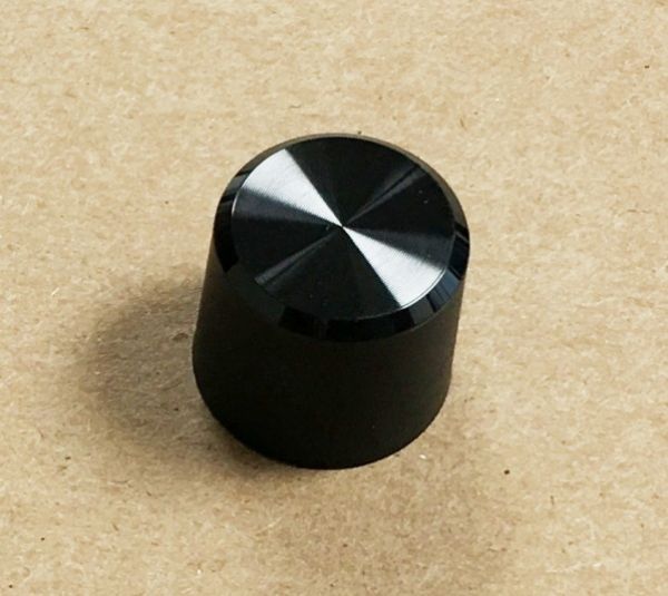 CXE8302.jpg