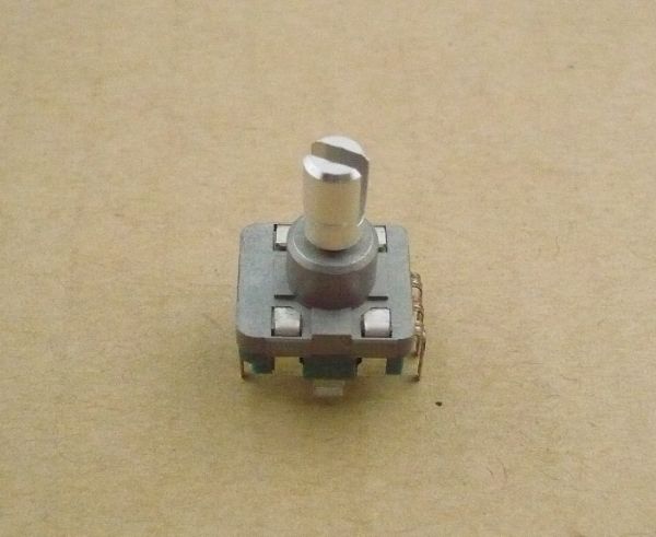 40T45670W13.jpg