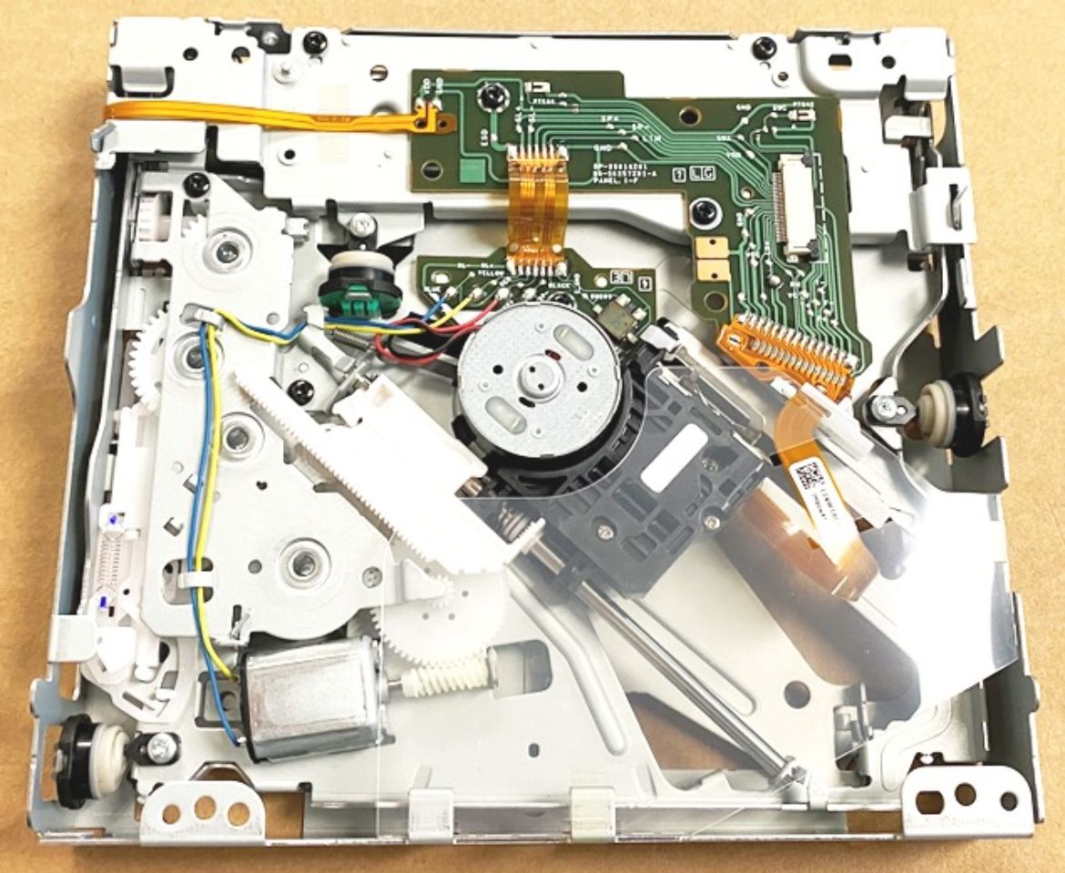 DP25014Z01.jpg