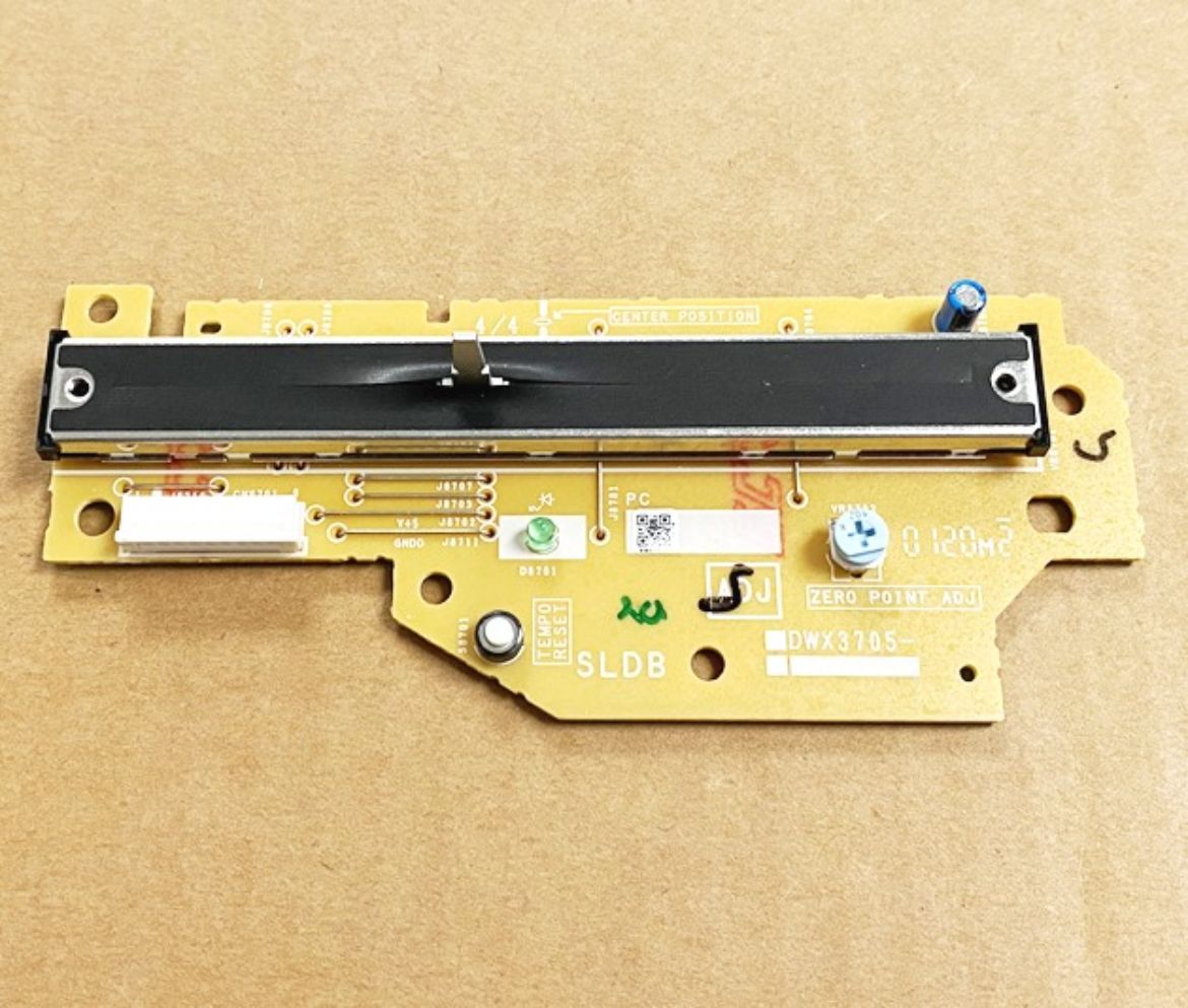 DWX3705.jpg