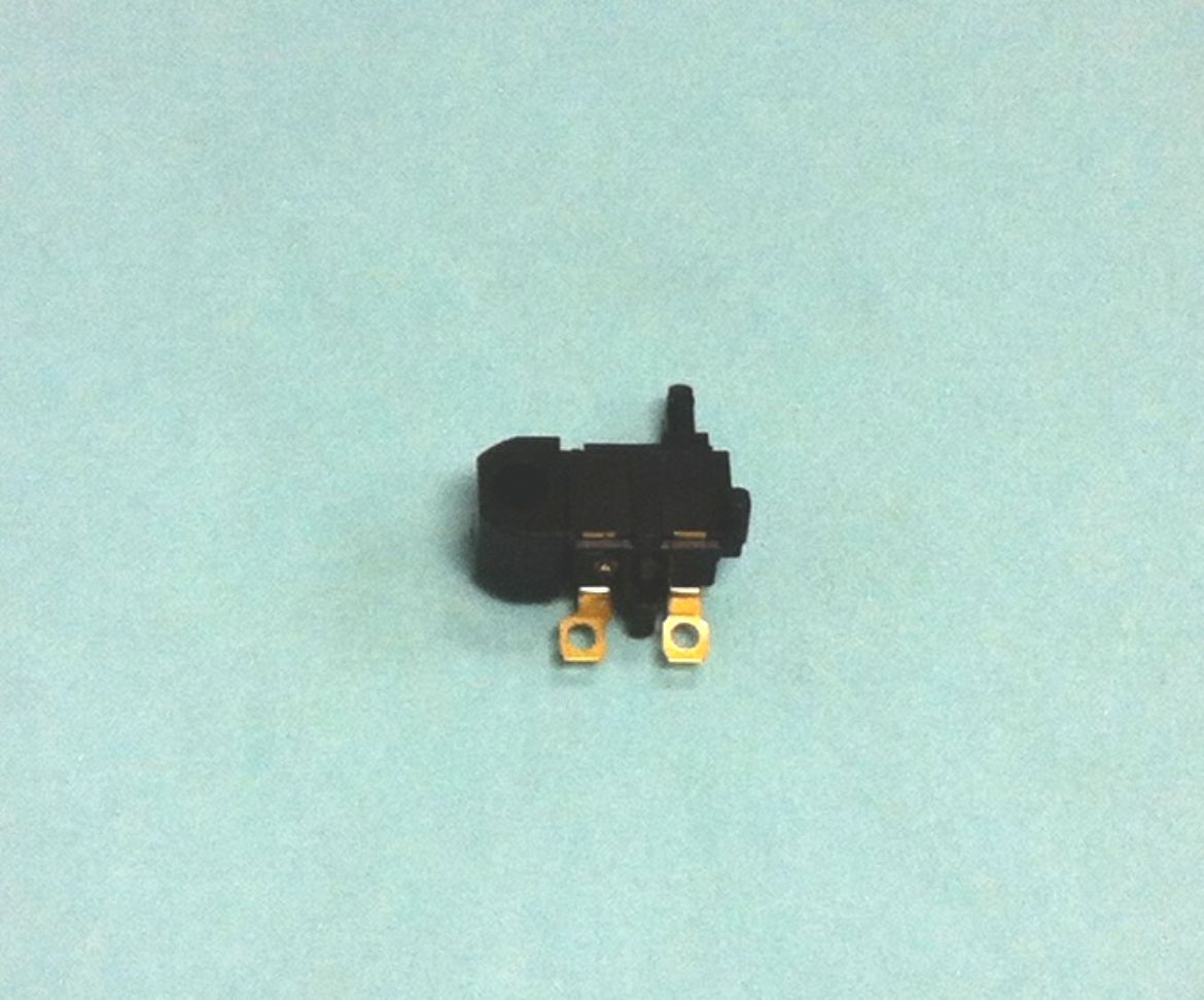 40T71025F05.jpg