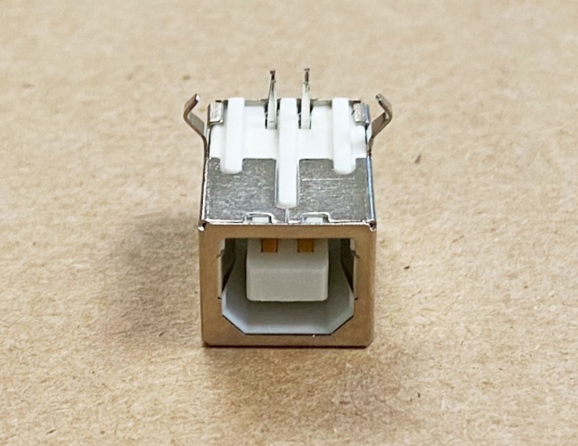 420007USB150.jpg