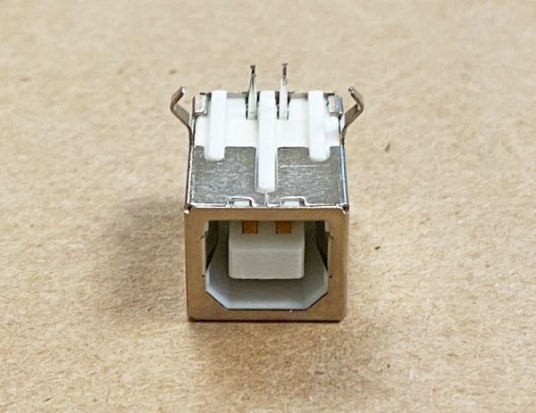 420007USB150.jpg