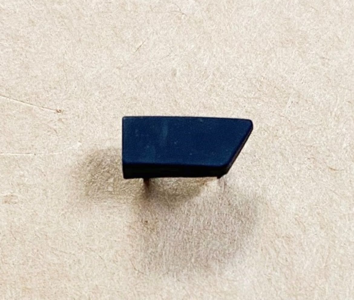 A2B010403.jpg