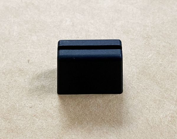 1000613534S.jpg