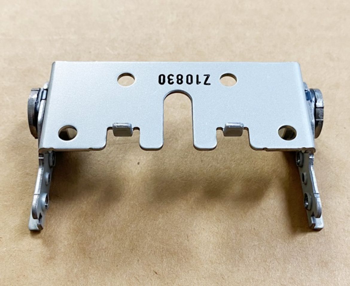 CXF2700.jpg