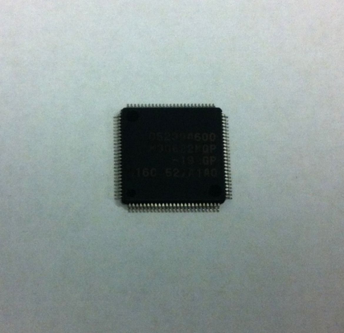 052394600.jpg