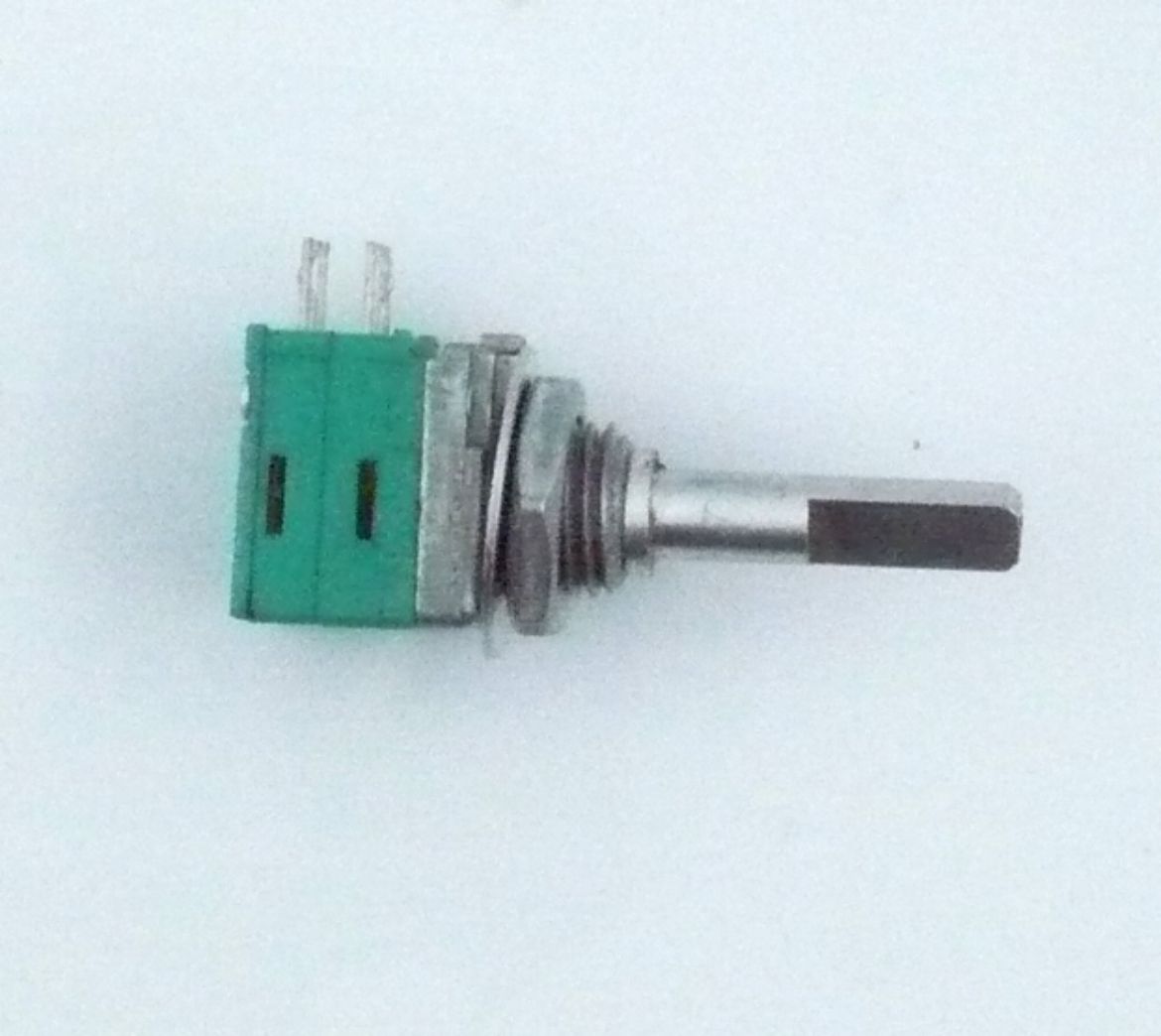 UBVRR2B203017.jpg