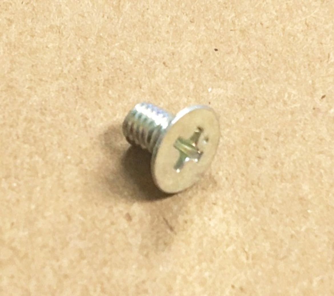 03S60820Y16.jpg