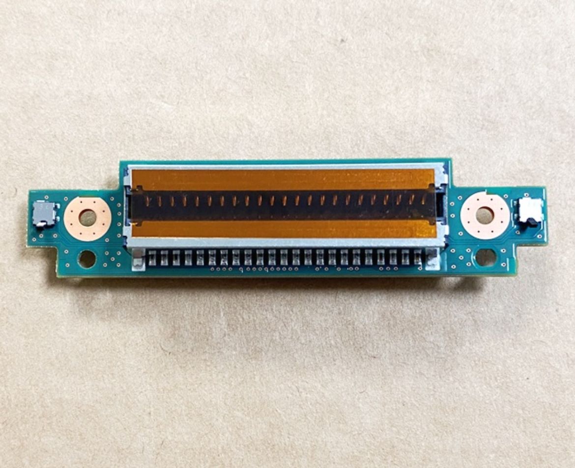 SU45198Z01.jpg