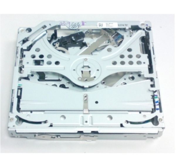 DV12569Z01.jpg