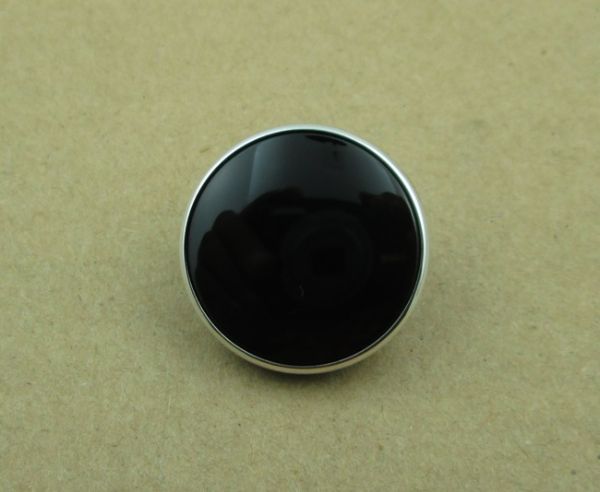 K28049404.jpg