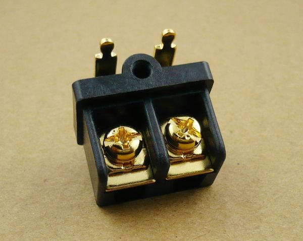 09E33323S01.jpg