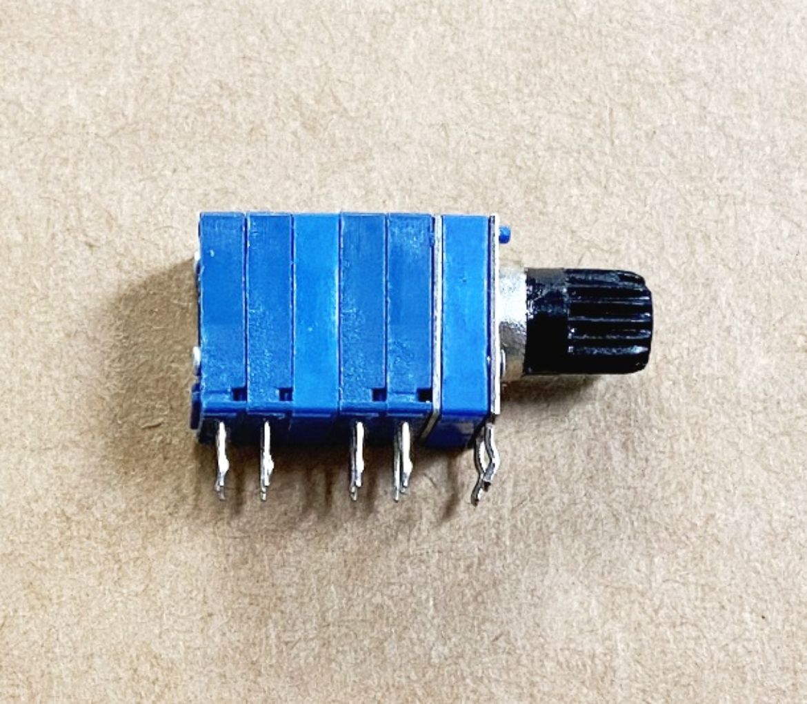 18E42155S01.jpg
