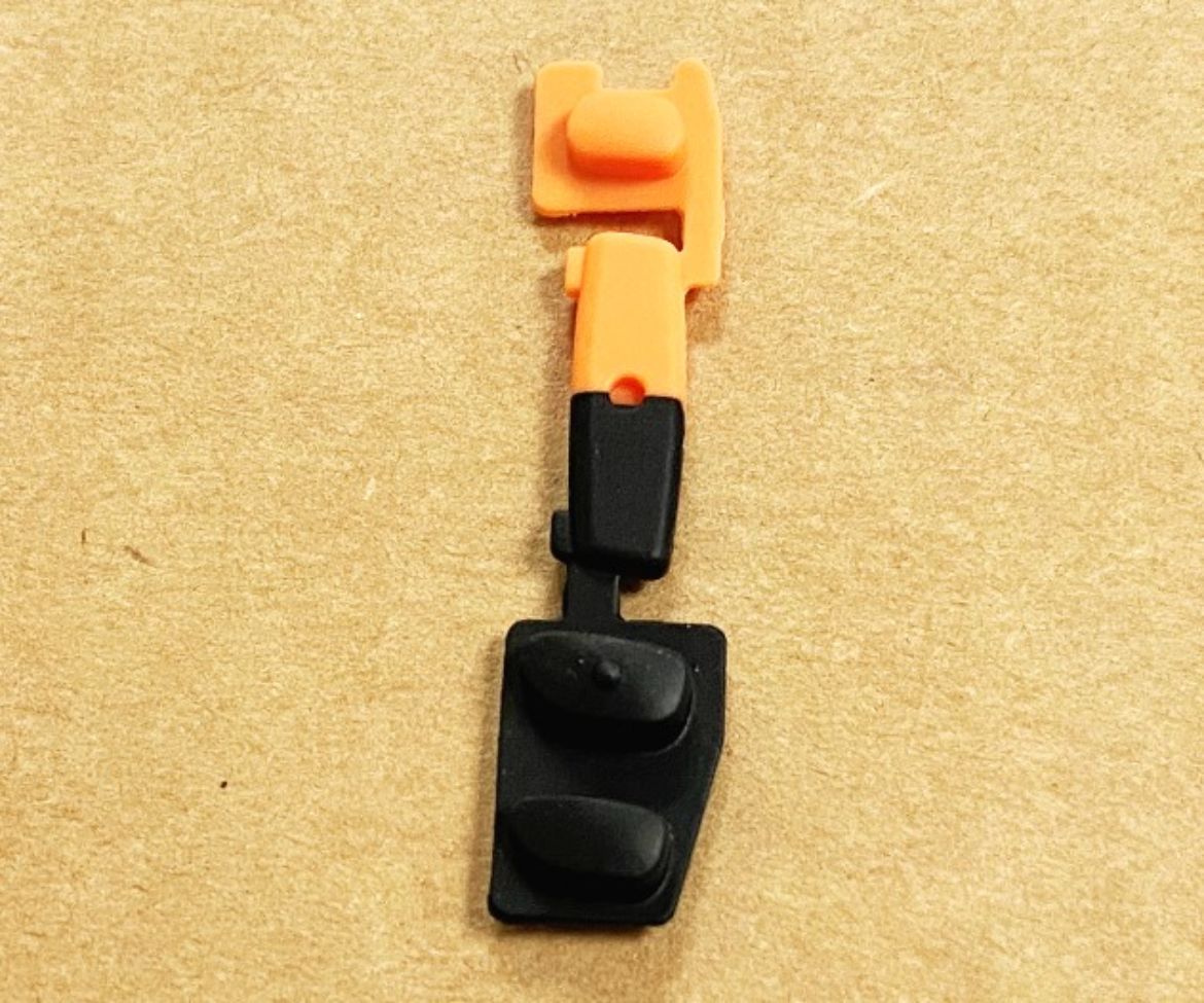 K29950103.jpg