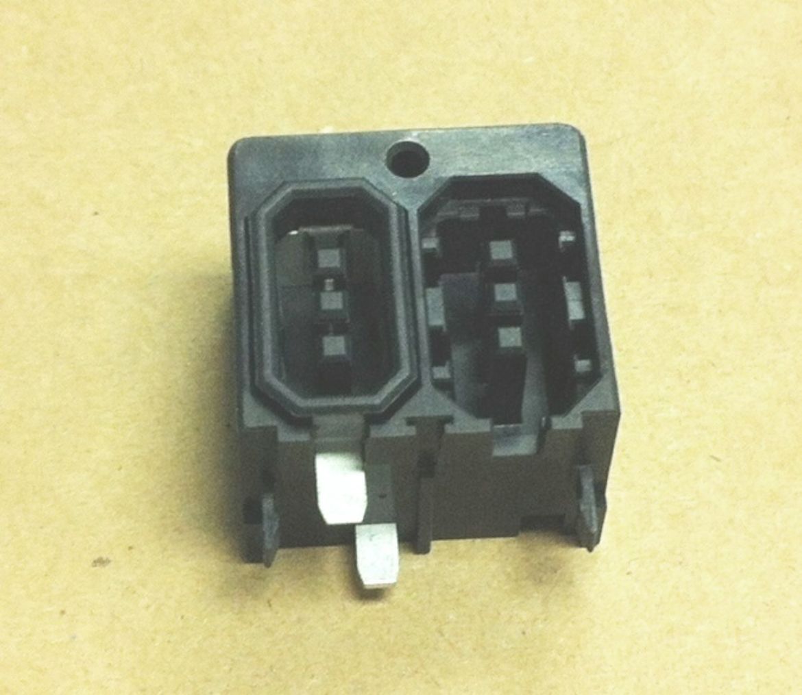 09E41445S01.jpg
