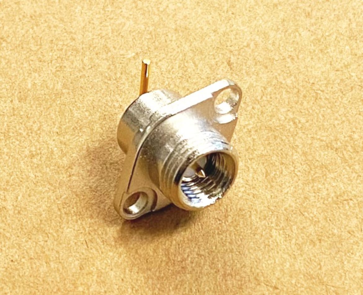 E04044905.jpg