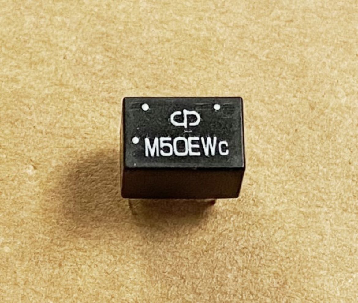 L72103405.jpg