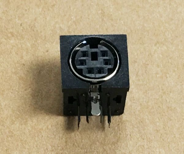 E56040505.jpg