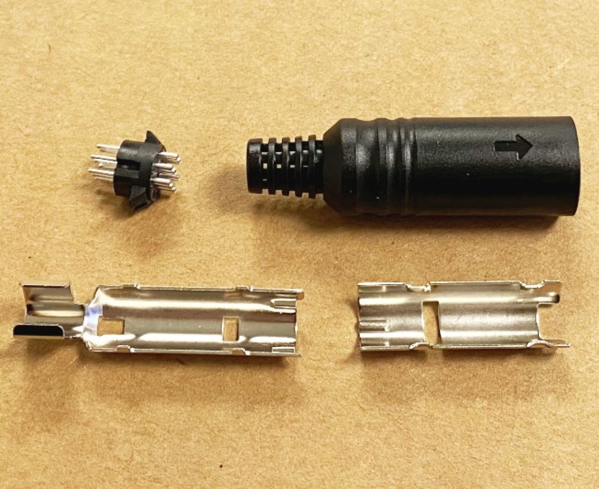 E57040505.jpg