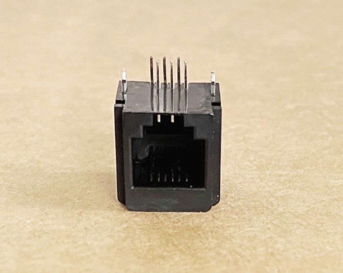 E58050605.jpg