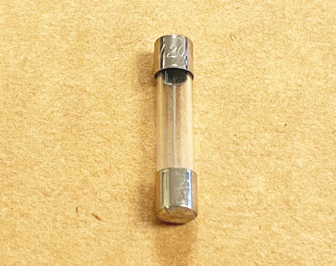 F51008005.jpg